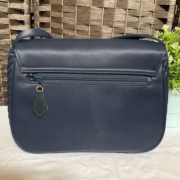 Yves Saint Laurent Vintage Nylon Quilted Crossbody/Shoulder Bag in Navy Blue - Picture 2 of 15